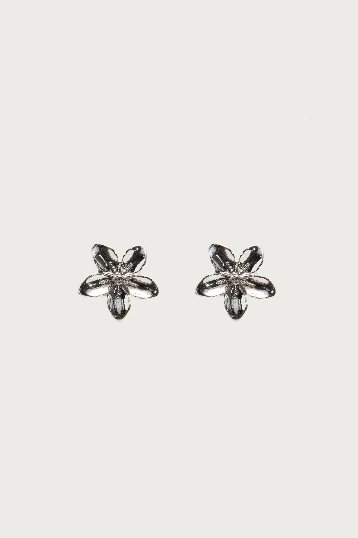 Tropical Fleur Stud Earrings - Image 2