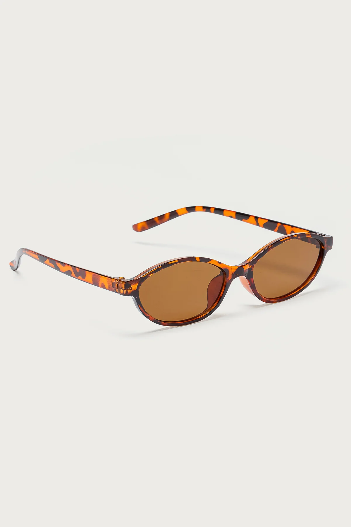 Lovisa Oval Sunglasses - Image 3