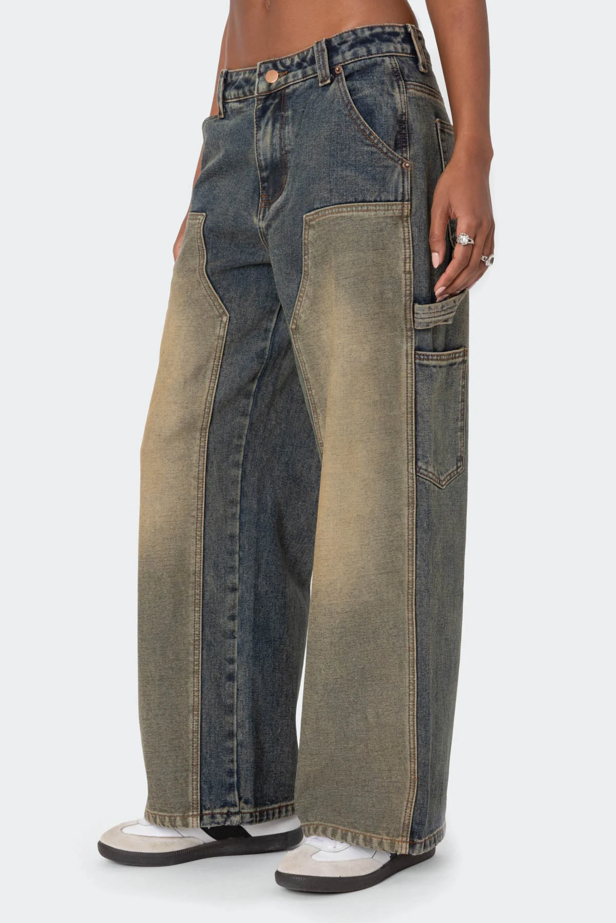 Contrast Panel Washed Mid Rise Baggy Jeans - Image 4