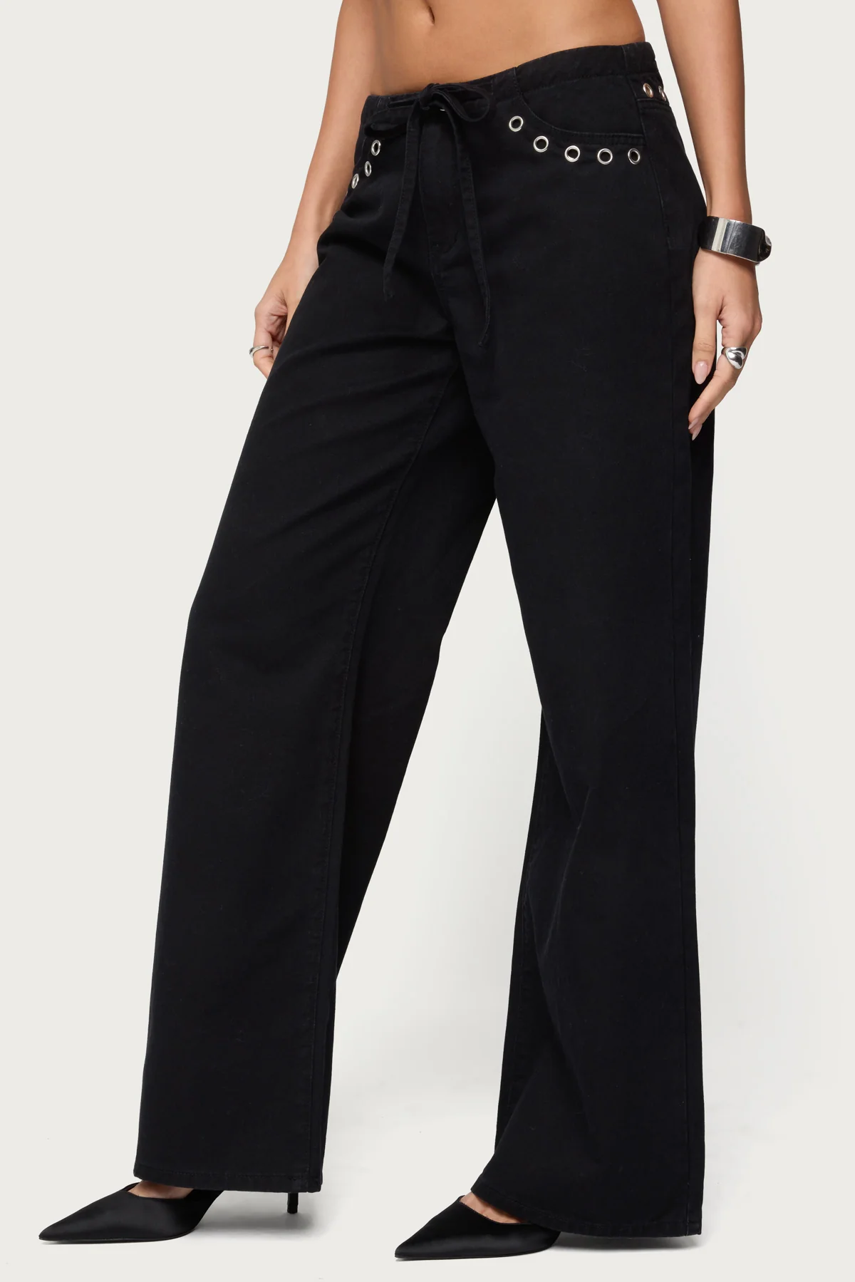 Grommet Tie Waist Low Rise Baggy Jeans - Image 4