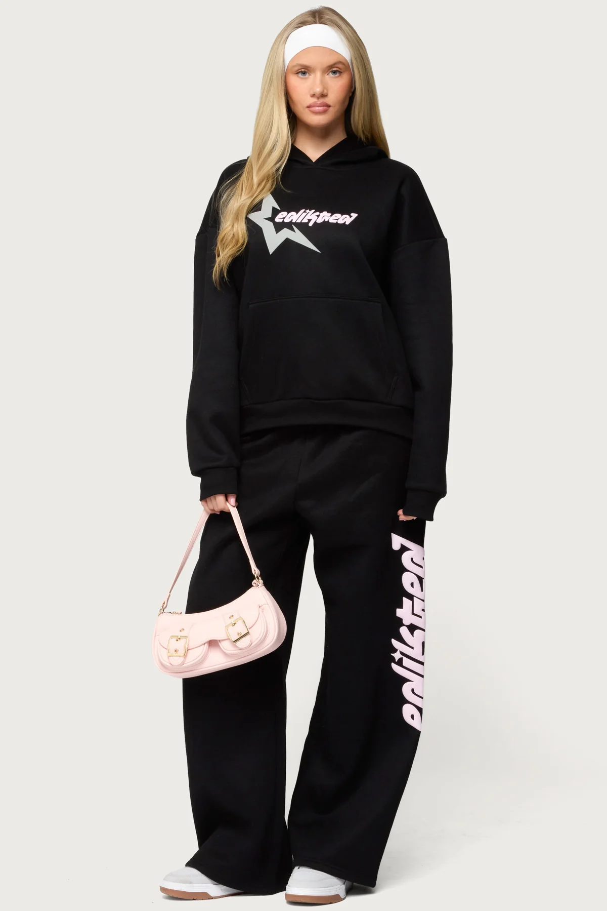 Edikted Star Sweatpants - Image 5