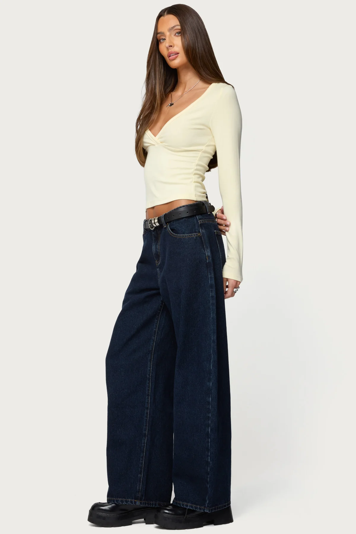 Jillian Low Rise Oversized Barrel Jeans - Image 3