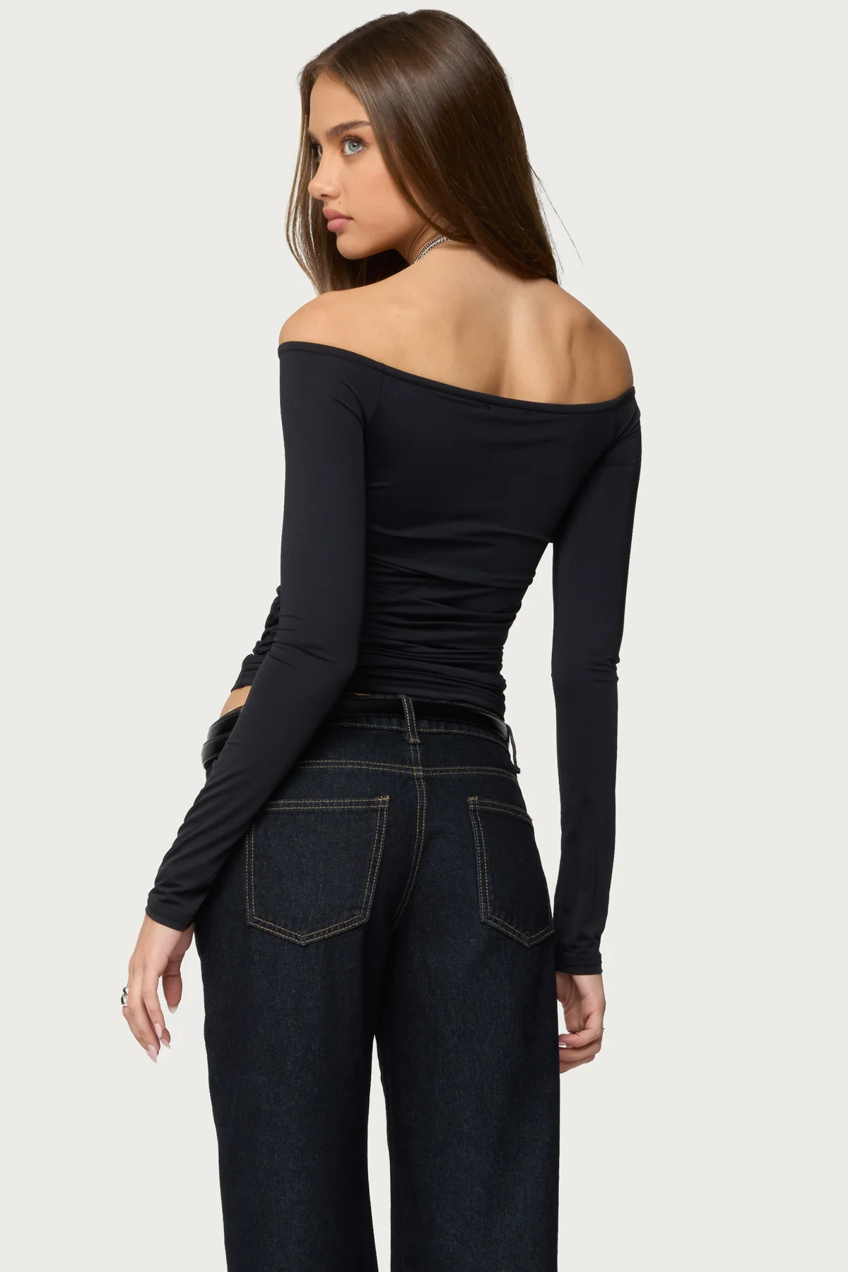 Halle Curved U Off Shoulder Top - Image 5