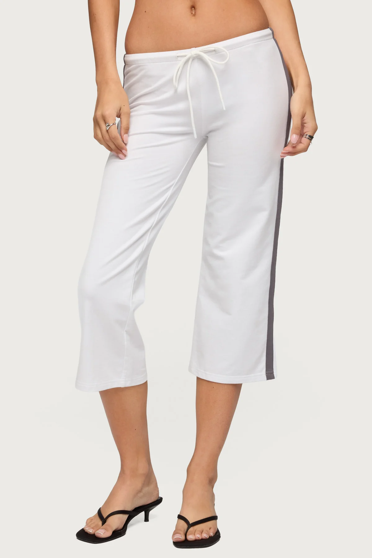 Milene Contrast Terry Capri Pants - Image 3