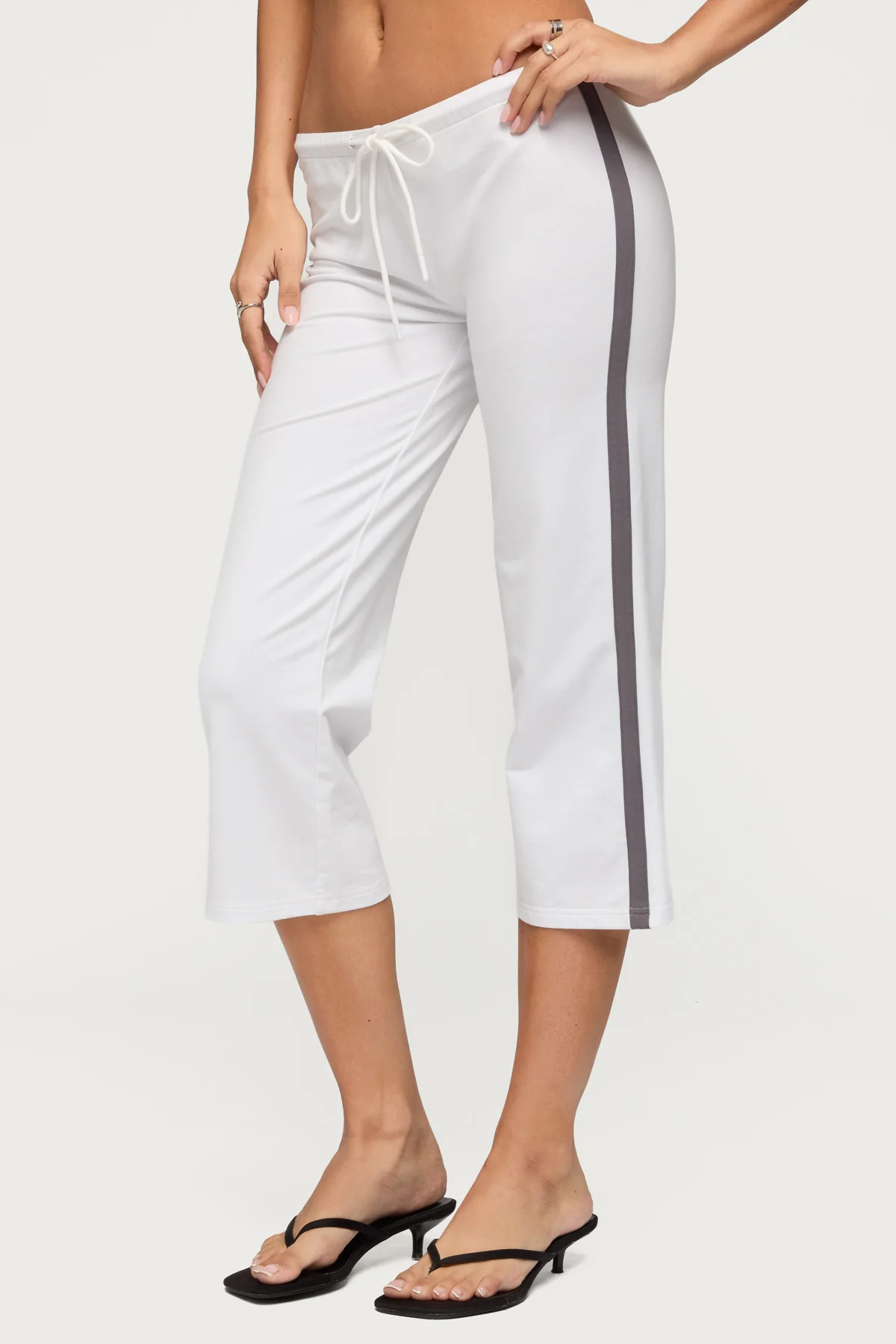 Milene Contrast Terry Capri Pants - Image 4