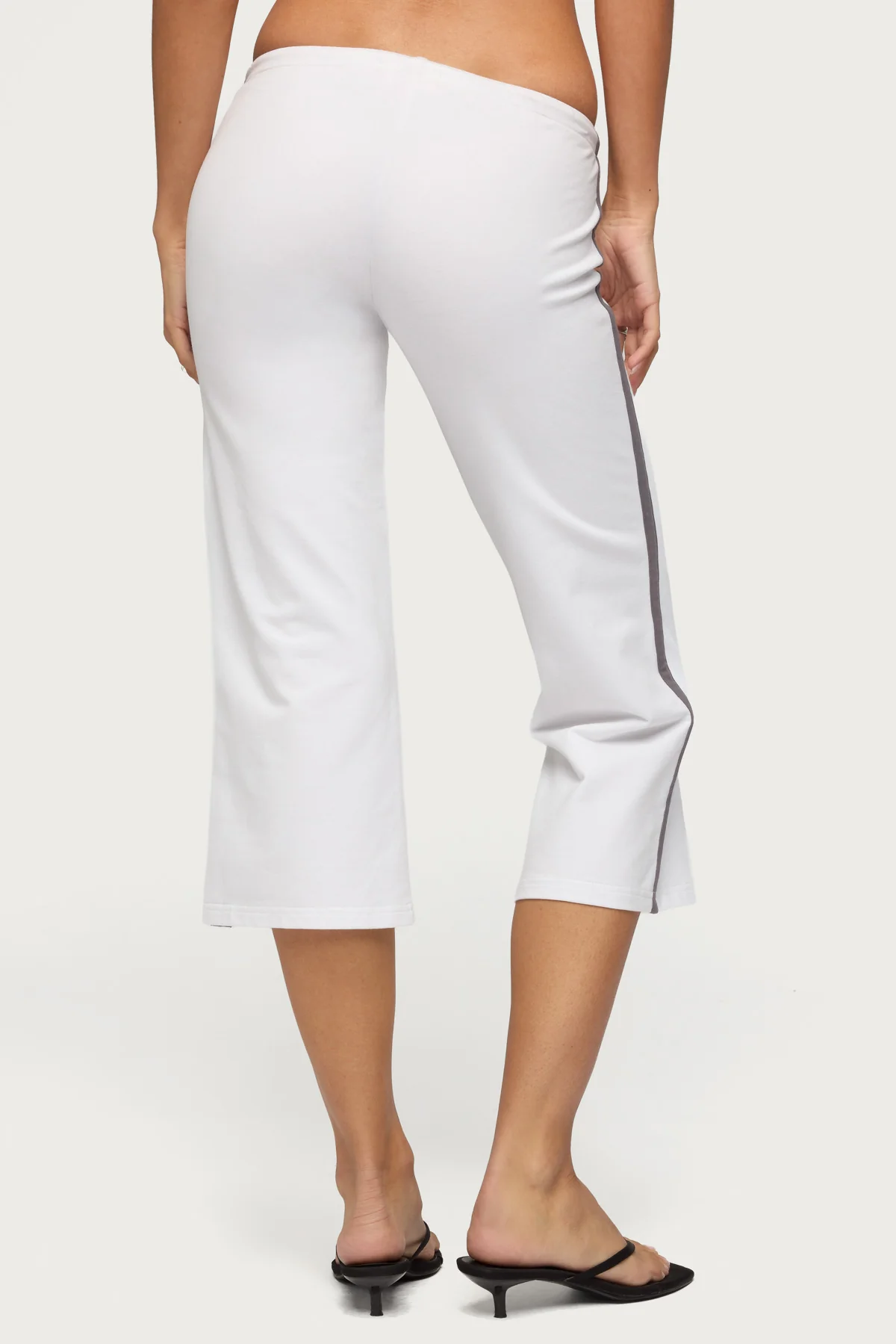 Milene Contrast Terry Capri Pants - Image 5